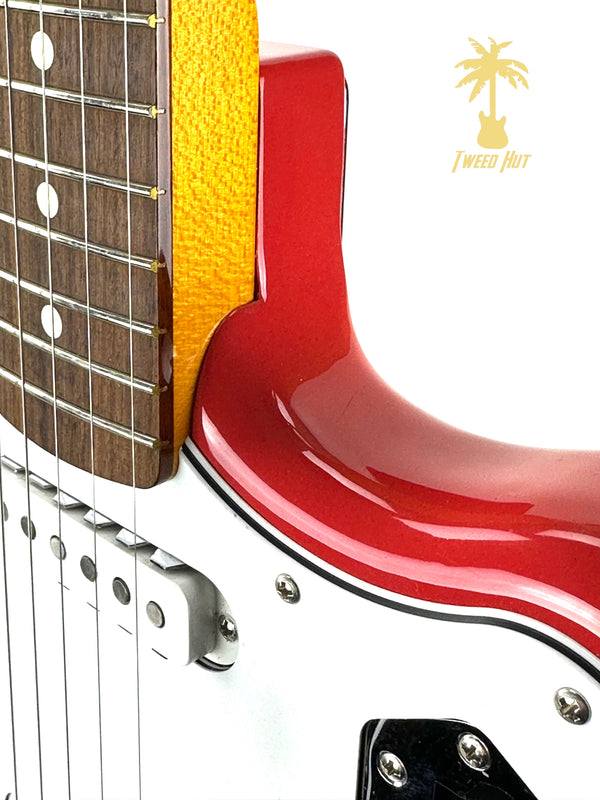 PRE-OWNED FENDER CLASSIC 60's JAGUAR - NITRO FIESTA RED