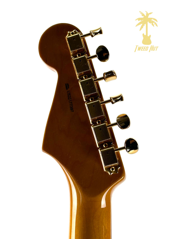 FENDER SRV SIGNATURE STRATOCASTER PAU FERRO 3 TONE SUNBURST