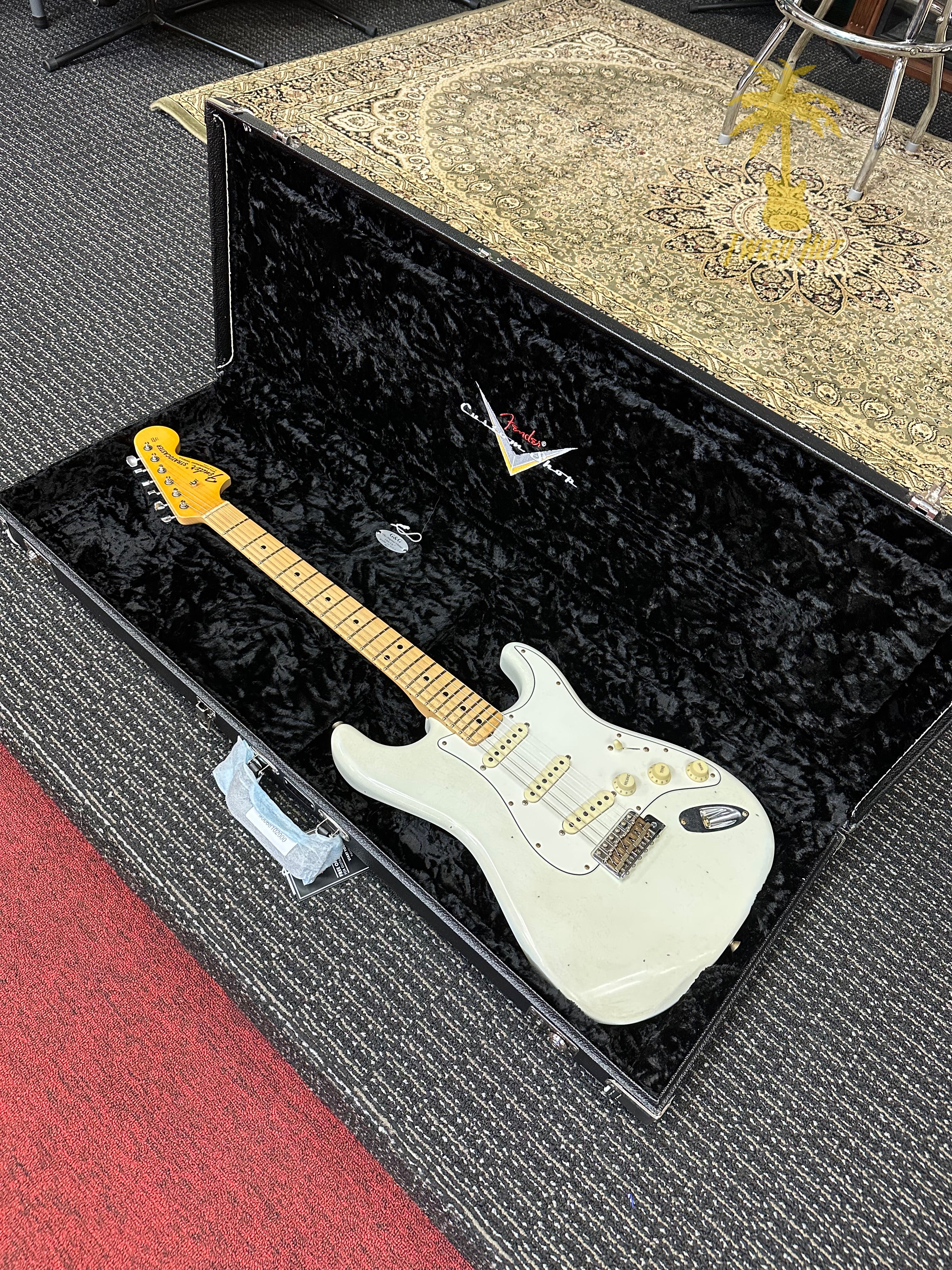 FENDER CUSTOM SHOP 68 STRATOCASTER JOURNEYMAN RELIC AGED OLYMPIC WHITE