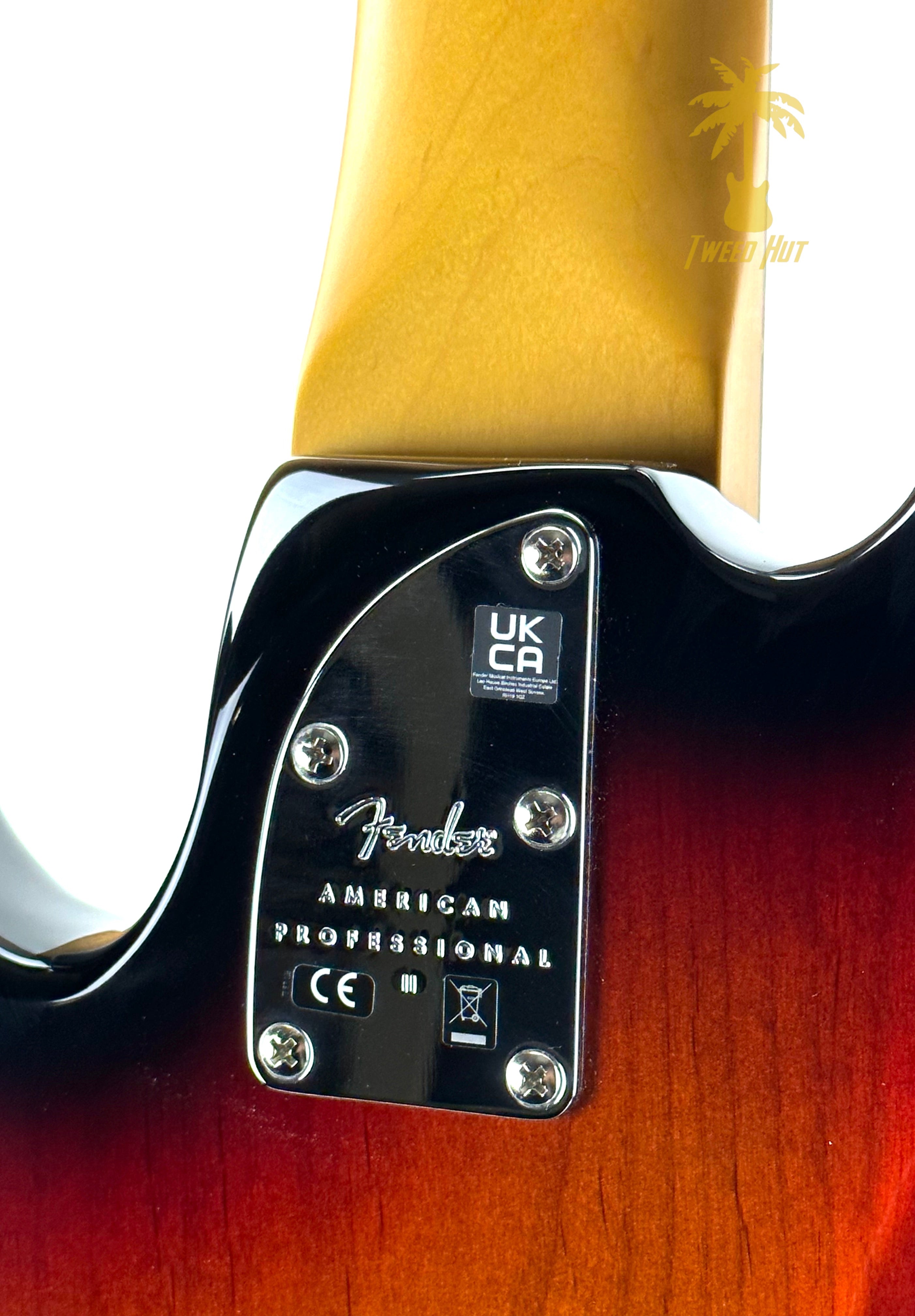 FENDER AMERICAN PRO II JAZZ BASS V - 3 TONE SUNBURST