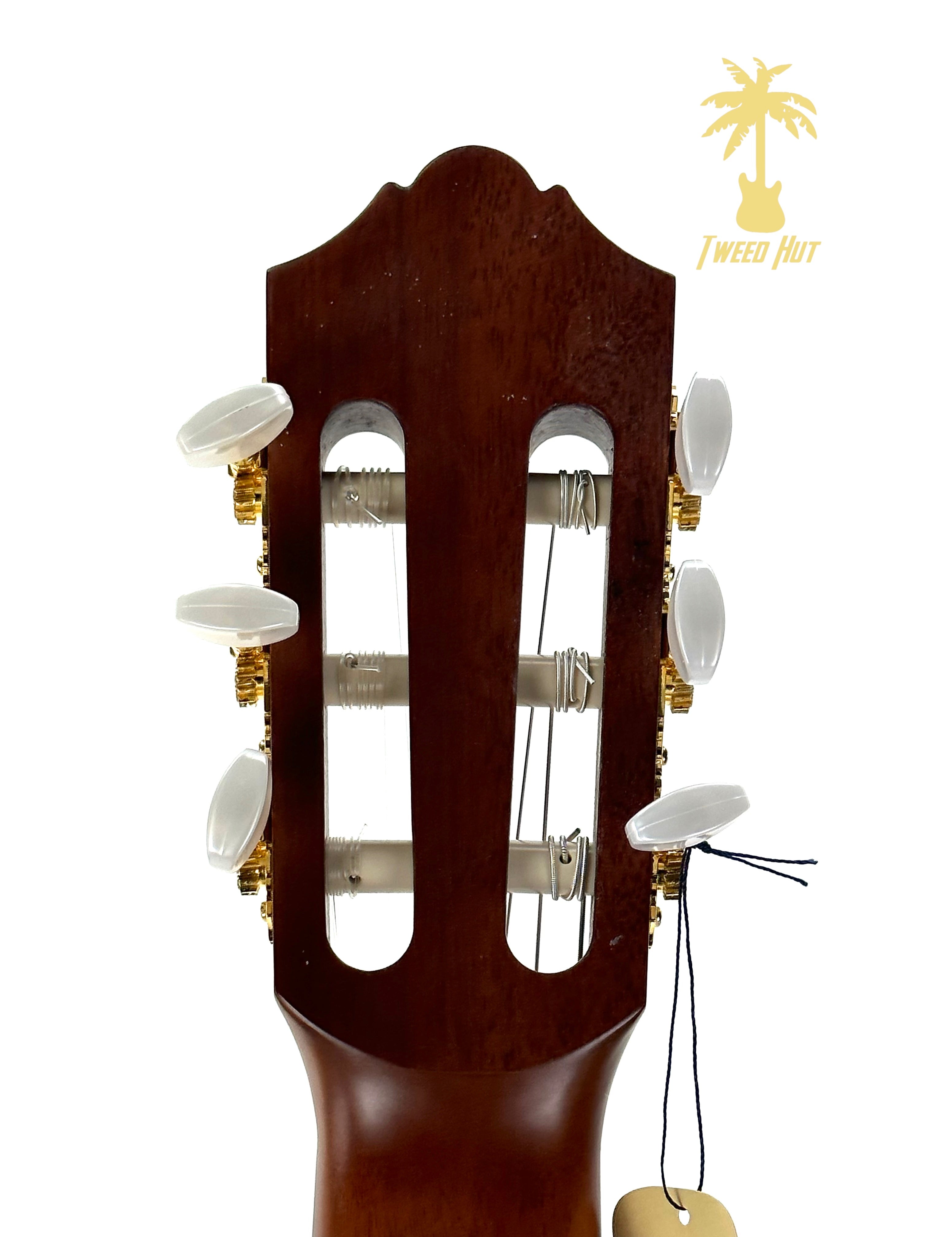 YAMAHA CG162C CEDAR TOP CLASSICAL GUITAR NATURAL