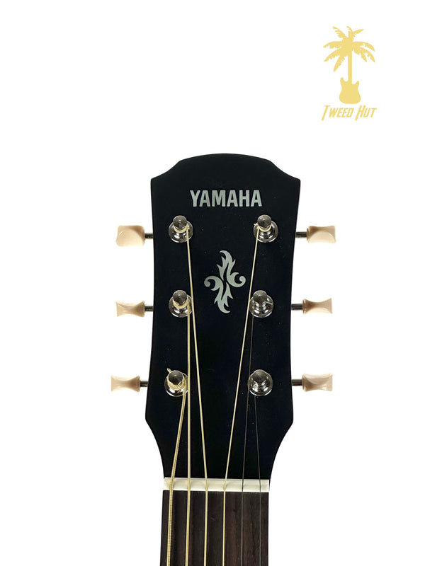YAMAHA 3/4 THINLINE CUTAWAY ACOUSTIC/ELECTRIC BLACK