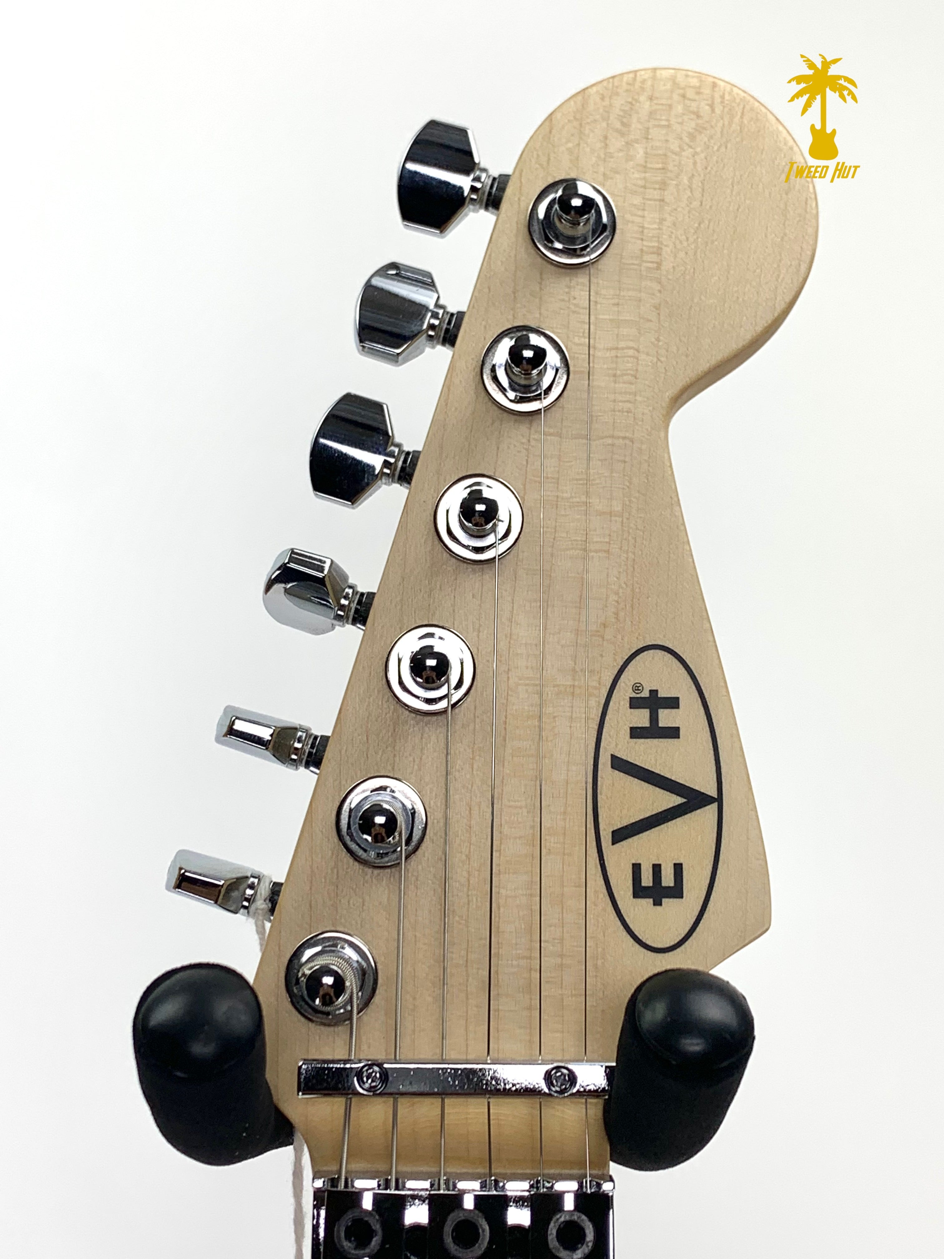 EVH STRIPED SERIES WITH WHITE AND BLACK STRIPES