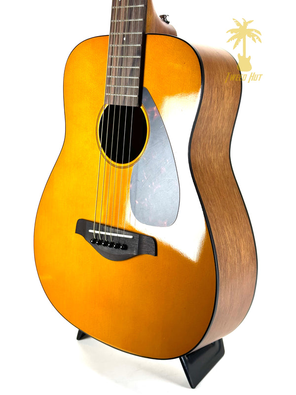 YAMAHA JR1 1/2 ACOUSTIC GUITAR