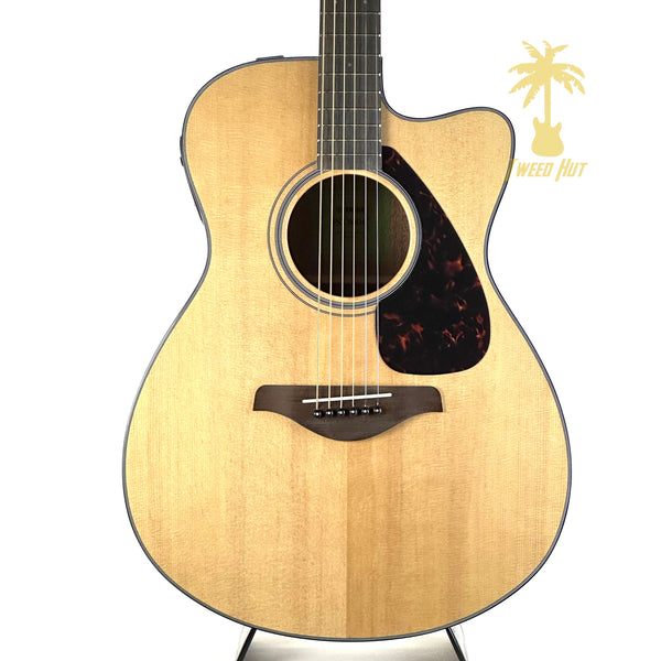 YAMAHA FSX800C A/E CUTAWAY CONCERT