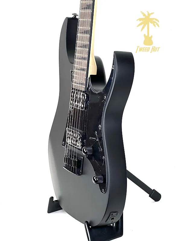 IBANEZ GIO GRGR131EX ELECTRIC GUITAR-BLACK FLAT