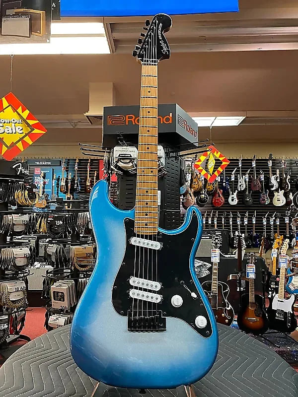 SQUIER CONTEMPORARY STRATOCASTER SPECIAL-SKY BURST METALLIC