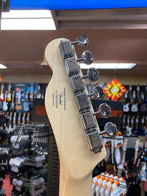 SQUIER PARANORMAL CABRONITA TELECASTER THINLINE-LAKE PLACID BLUE