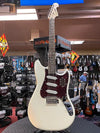 SQUIER PARANORMAL CYCLONE-PEARL WHITE
