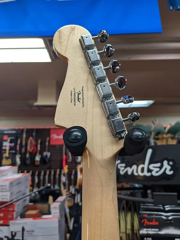 SQUIER PARANORMAL TORONADO-3 COLOR SUNBURST