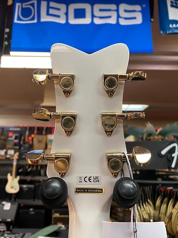 GRETSCH G5021E RANCHER PENGUIN PARLOR ACOUSTIC/ELECTRIC-ELECTRIC WHITE