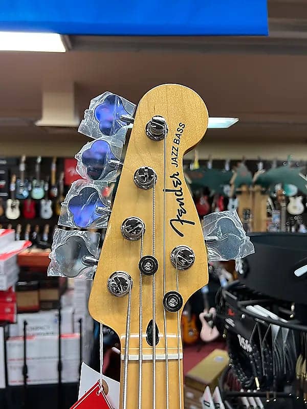 FENDER PLAYER PLUS JAZZ BASS V-OPAL SPARK