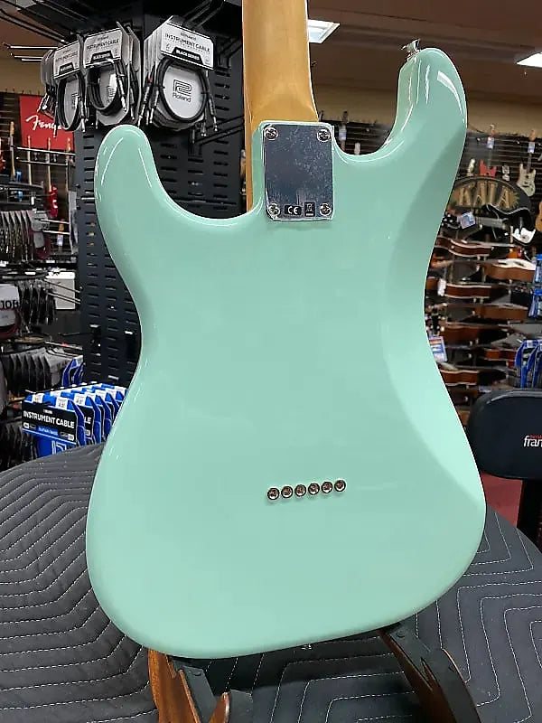 FENDER NOVENTA STRATOCASTER-SURF GREEN