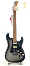 FENDER PLAYER PLUS STRATOCASTER HSS-SILVERBURST