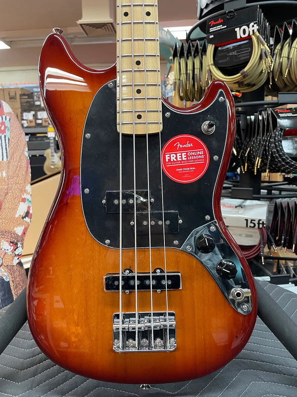 FENDER PLAYER MUSTANG PJ BASS SIENNA SUNBURST