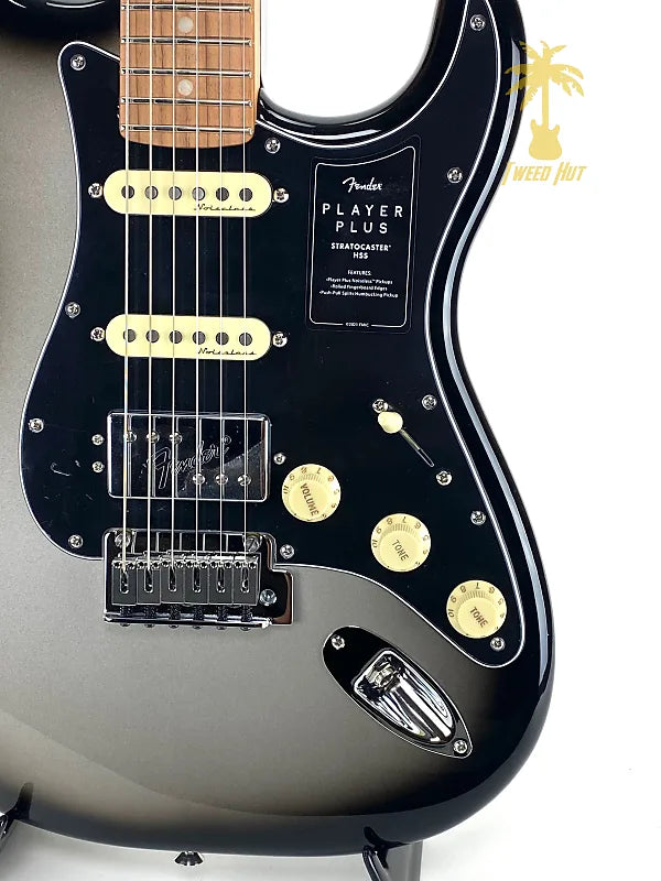 FENDER PLAYER PLUS STRATOCASTER HSS-SILVERBURST