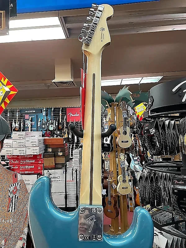 FENDER PLAYER STRATOCASTER LEFT HANDED TIDEPOOL