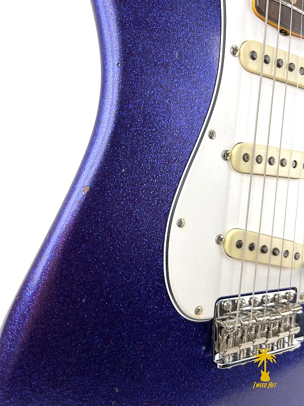 FENDER CUSTOM SHOP '63 STRATOCASTER JOURNEYMAN-PURPLE SPARKLE