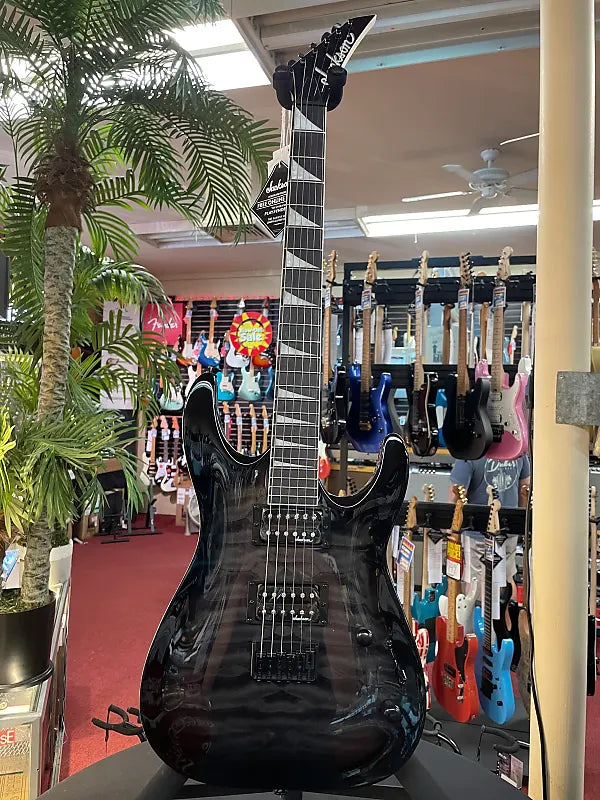 JACKSON JS SERIES DINKY ARCH TOP JS32Q DKA HT-TRANSPARENT BLACK BURST