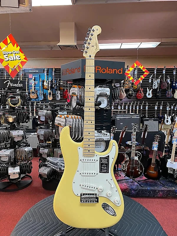 FENDER PLAYER STRATOCASTER BUTTERCREAM