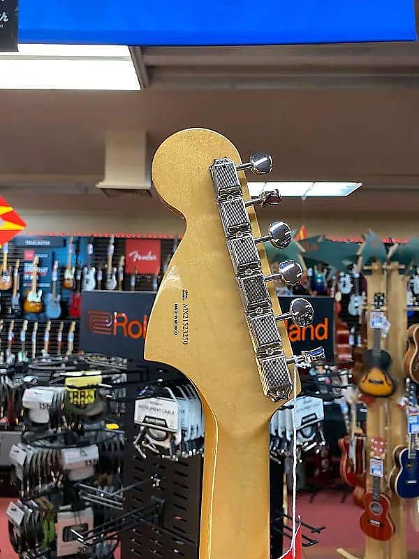 FENDER KURT COBAIN JAG-STANG-SONIC BLUE