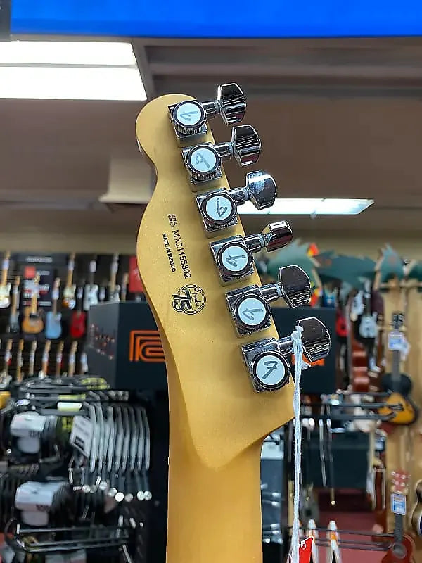 FENDER PLAYER PLUS TELECASTER-3-COLOR SUNBURST