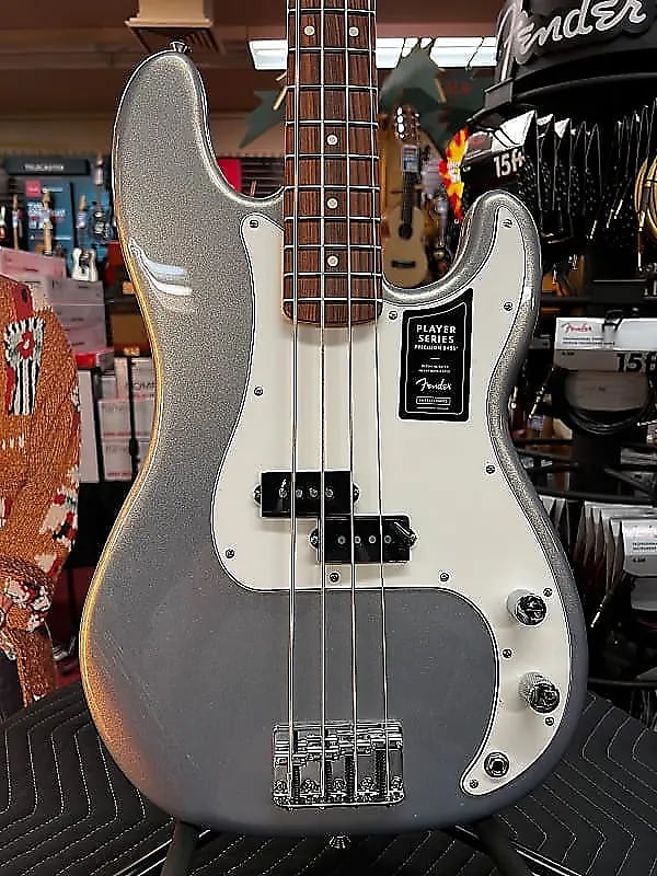 FENDER PLAYER PRECISION BASS SILVER