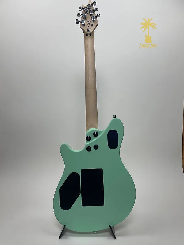 EVH WOLFGANG® SPECIAL SATIN SURF GREEN