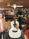 GRETSCH G5021E RANCHER PENGUIN PARLOR ACOUSTIC/ELECTRIC-ELECTRIC WHITE