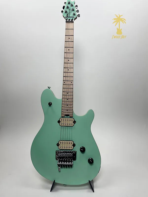 EVH WOLFGANG® SPECIAL SATIN SURF GREEN