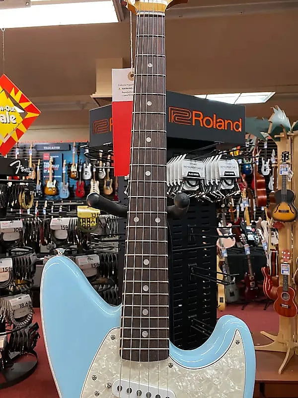FENDER KURT COBAIN JAG-STANG-SONIC BLUE