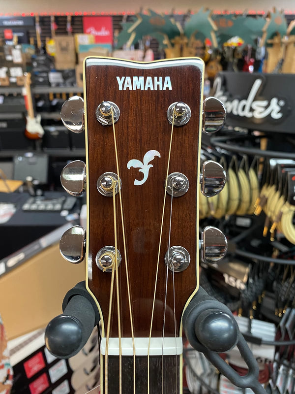 YAMAHA FG830 DREADNOUGHT AUTUMN BURST