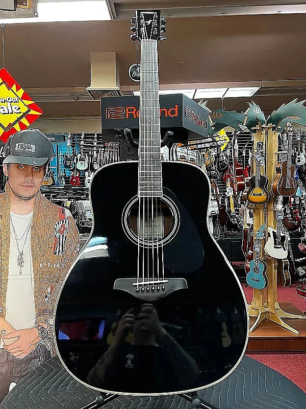 YAMAHA FG-TA TRANSACOUSTIC BLACK